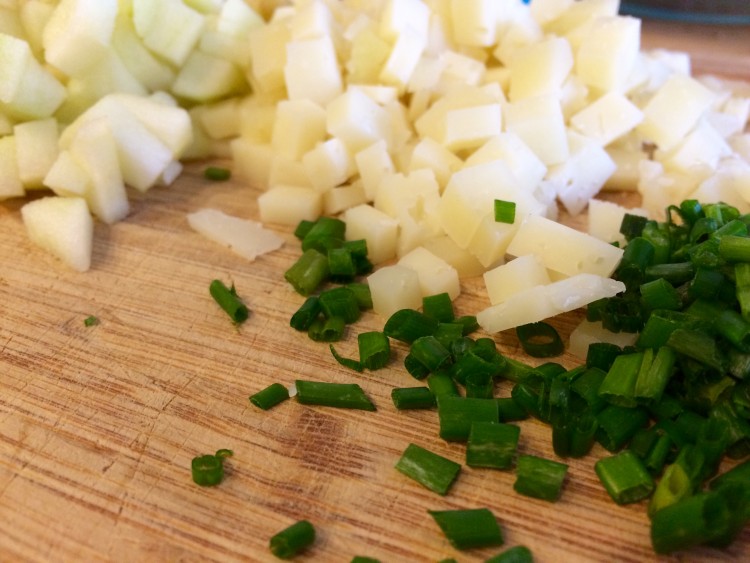 apple cheese chives 4